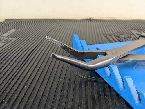 #an352 NEW! Snap-On BLACK Soft Grip 11" Long 35° Bent Needle Nose Pliers 411CFBK - Picture 5 of 7