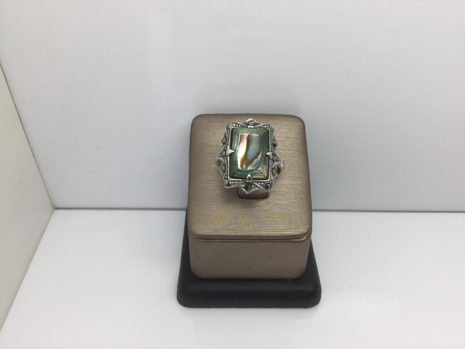 STERLING SILVER RING WITH RECTANGLE ABALONE STONE… - image 1