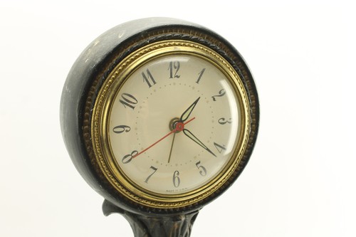 For Display - Vintage Hennessy Cognac VSOP Reserve Empty Brandy Bottle Clock - Picture 3 of 12