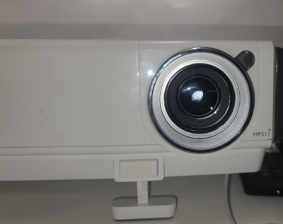 BenQ MP511+ DLP Multimedia Projector | eBay BenQ MP511+ DLP Multimedia Projector | eBay