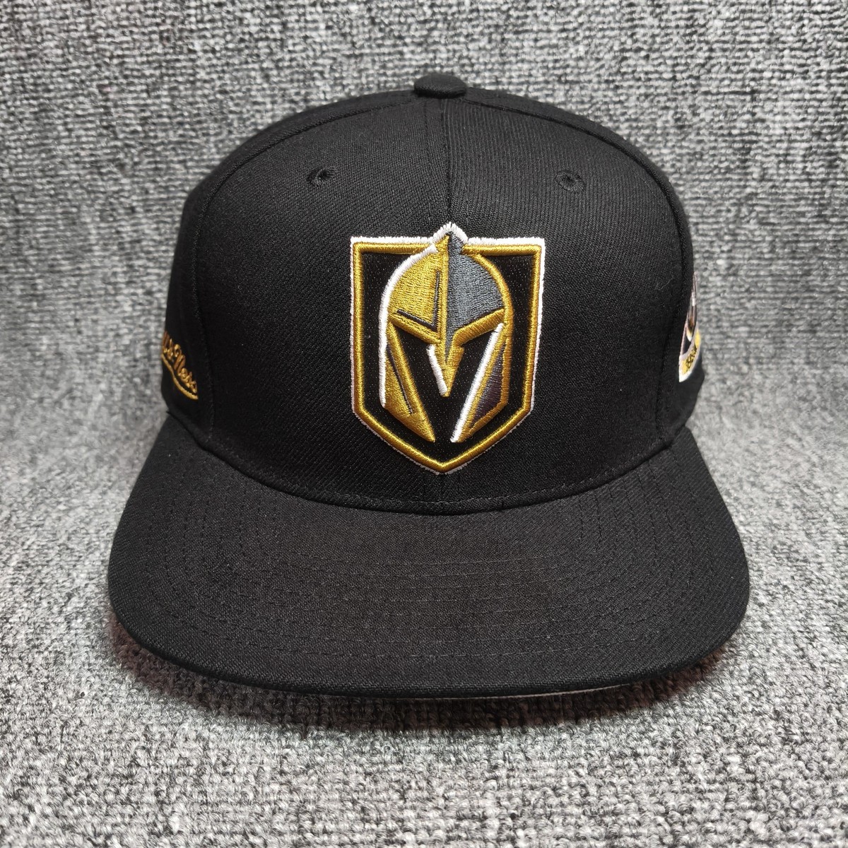 Mitchell & Ness Vegas Golden Knights Fitted Flat Brim Black 7 1/8 Hat