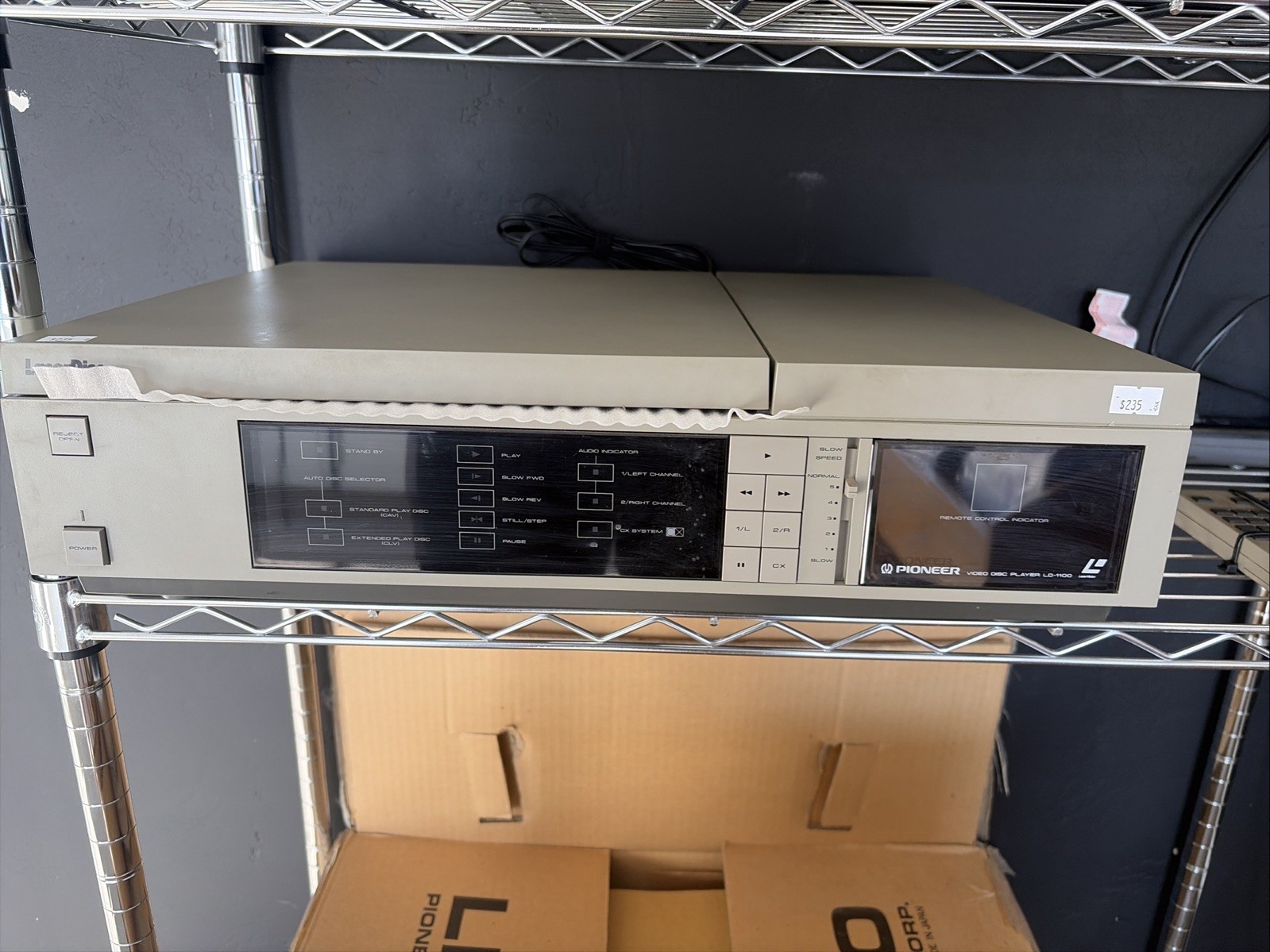 Pioneer Ld-1100 Laserdisc Player Tested Working W/Box and Remote Included