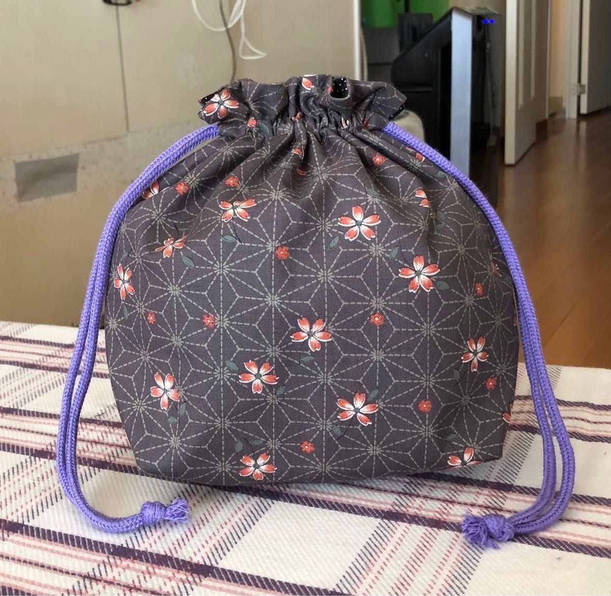 Lunch bag drawstring pouch drawstring bag Japanes… - image 1