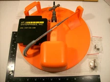 HT "POLAR THERM EXTREME" Hole Cover Type Ice Fishing Tip-Up with Line and Tackle