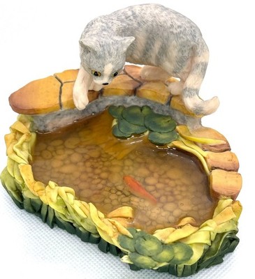 Vintage Kitty Cat Fishing Gold Fish Pond Aynsley MasterCraft Figurine UK England