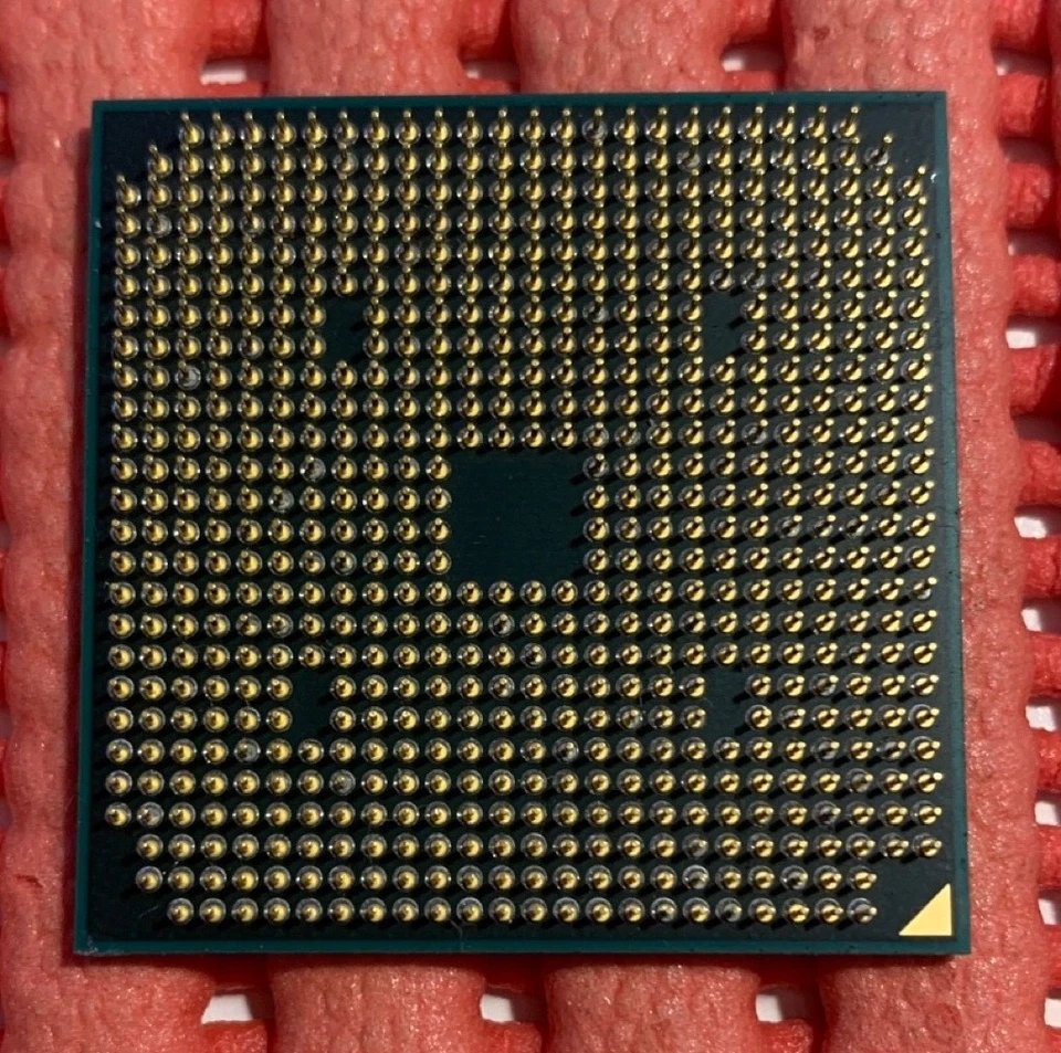 CPU AMD Athlon II Dual-Core Mobile P340 - AMP340SGR22GM - Immagine 2 di 3