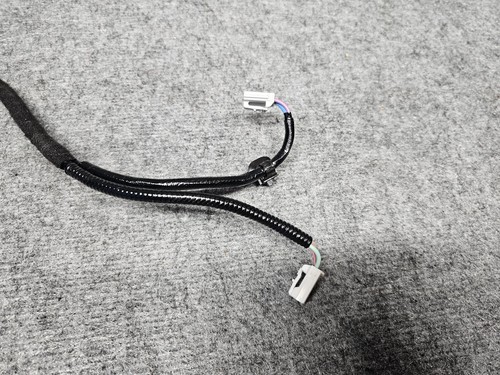 ARNÉS DE ALAMBRE ASIENTO DELANTERO IZQUIERDO TOYOTA RAV4 19-23 FABRICANTE DE EQUIPOS ORIGINALES 8219B-0R060 - Imagen 2 de 7