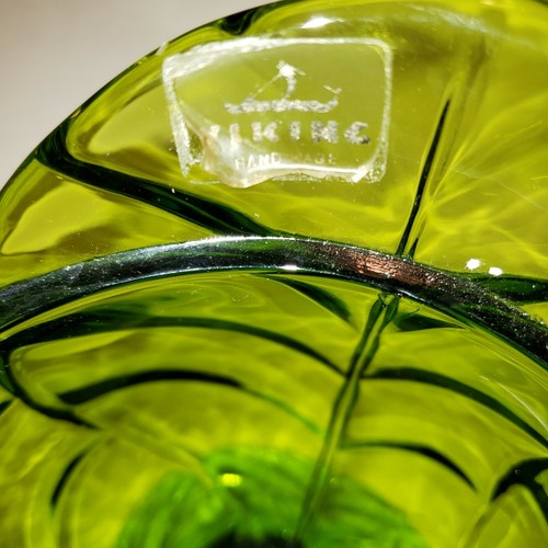 Viking Green Glass Footed Bowl Leaves Retro - Picture 2 of 9