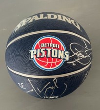 2004 Detroit Pistons Championship Team Autographed Basketball
