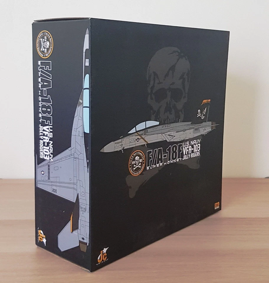 JC Wings 1/72 JCW72-F18-013 F/A-18F Super Hornet USN VFA-103 Jolly Rogers Foto 3 de 4