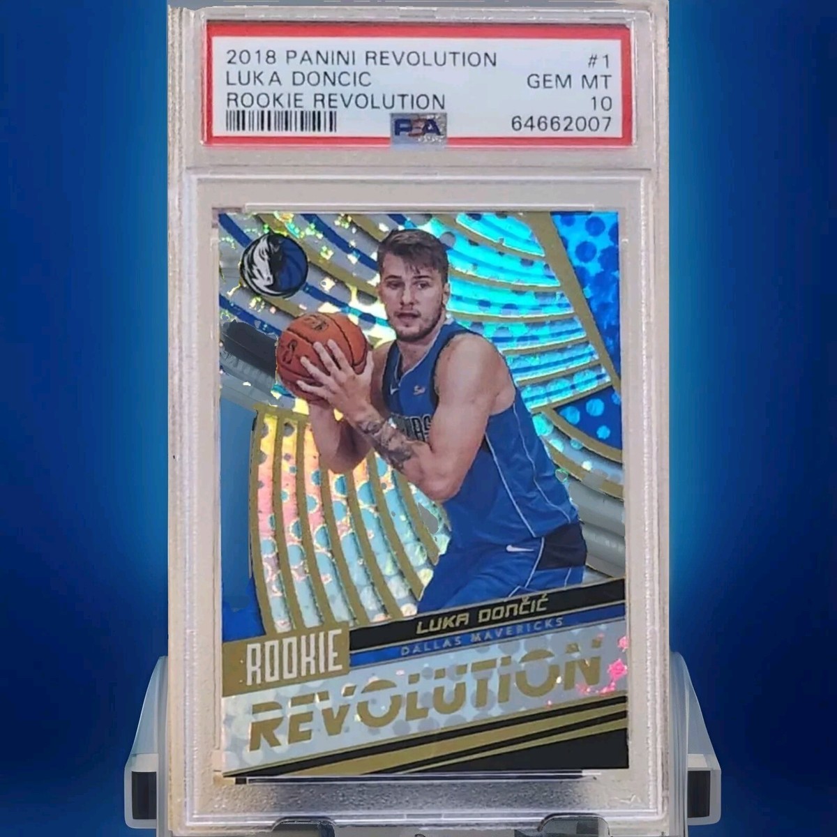 2018 Panini Rookie Revolution #1 Luka Doncic RC PSA 10 Dallas 