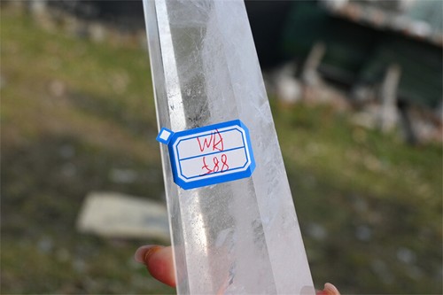 0.82kg Natural Clear quartz Obelisk Quartz Crystal Wand Point Reiki Heal WA588 - Picture 14 of 14