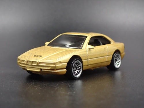 1990-1999 BMW 850i Oro 1:64 Escala Limitado Coleccionable Maqueta Coche Modelo - Imagen 6 de 10