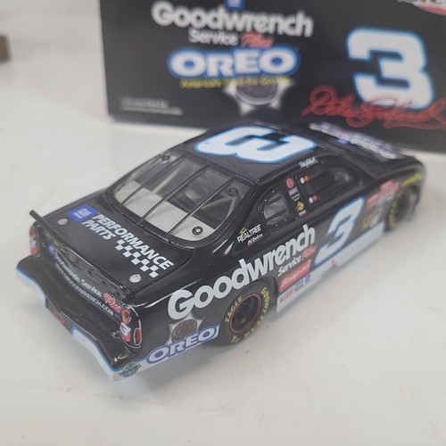 Dale Earnhardt Rare 1:43 Oreo Diecast NASCAR 2001 - 第 2/5 張圖片