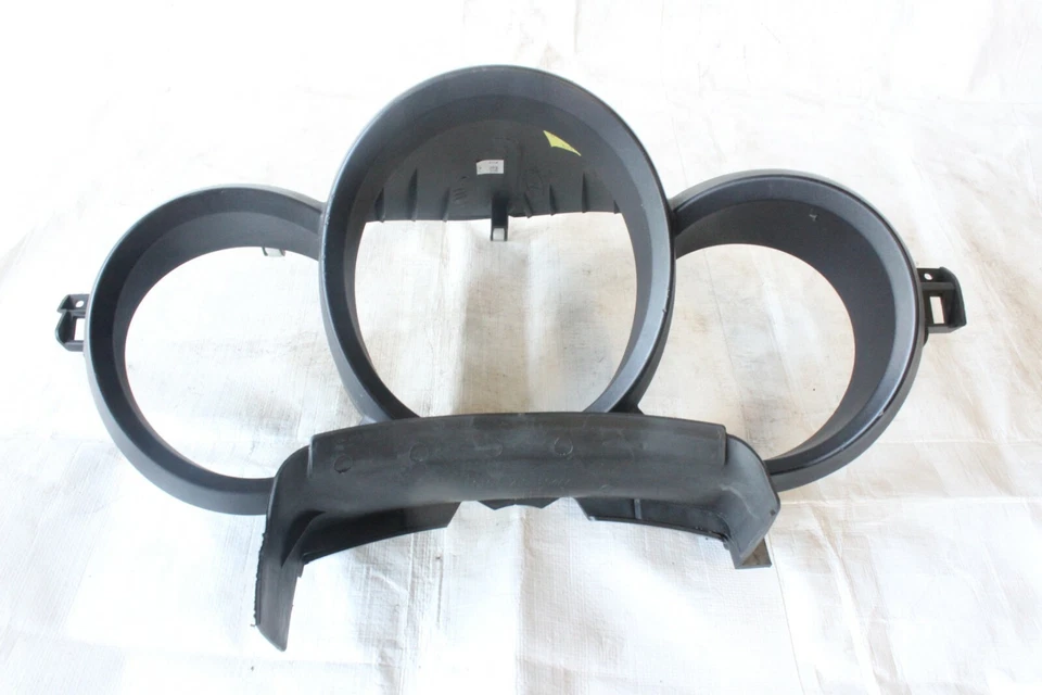 2007 ACURA RDX SPEEDOMETER CLUSTER DASH BEZEL TRIM ASSEMBLY A3715 - Image 3 of 4