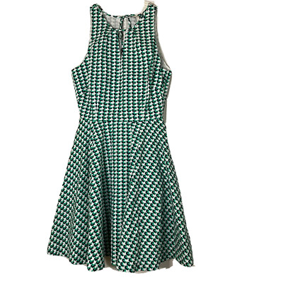 green emerald velvet dress Green Polka Dot Pleated Maxi Dress – v o g l i o main image 0