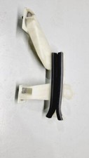 Opel Mokka E 2023 Electricity Front right door windshield rail 9820820780 