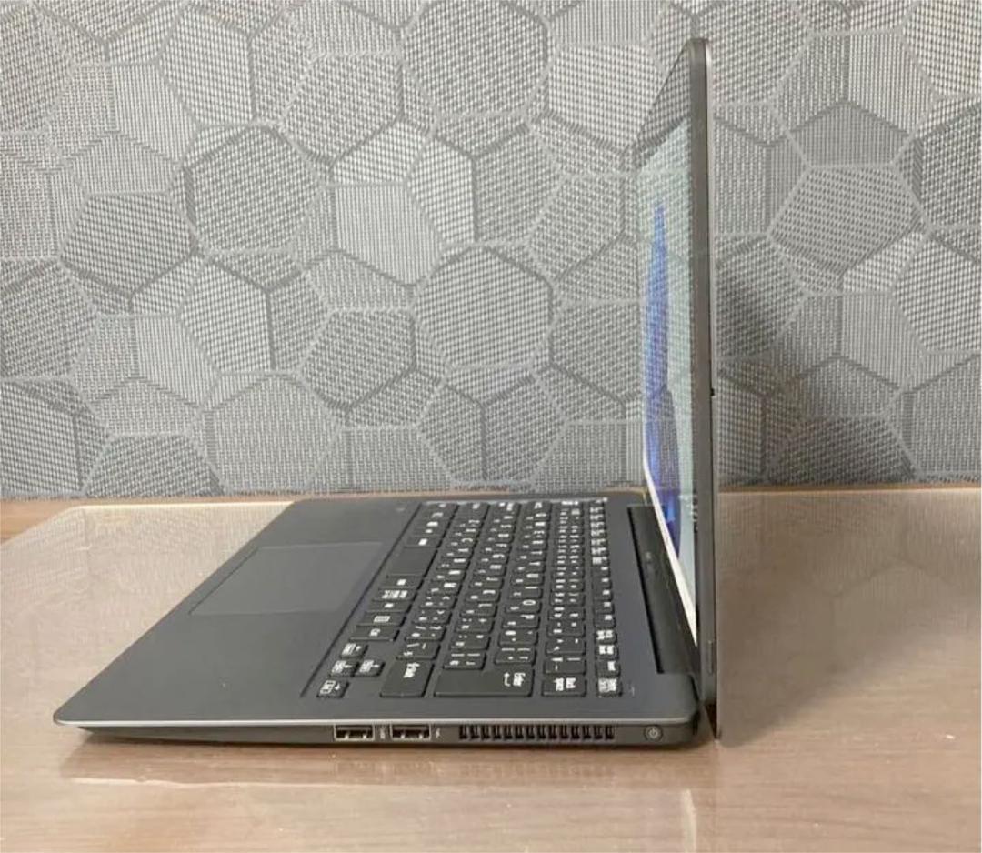【858】Sony Vaio VPCYA19FJ i3 XP office Best Buy: Sony VAIO Laptop / Intel® Core™ i3 Processor