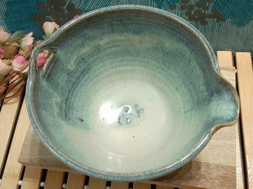 Vintage Iris Minc Blue Stoneware , Pottery Mixing Batter Bowl 1990 6.5" - Picture 3 of 10