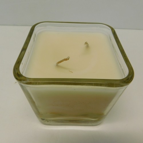 PartyLite Iced Snowberries G35123 Present Jar Candle 9.91oz 2- wicks New in Box - Picture 4 of 19