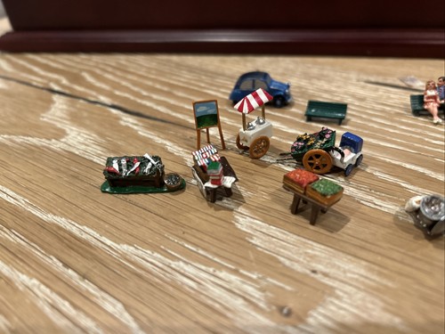 Dominique Gault Hand Painted France Miniature Figurines - Bild 5 von 7