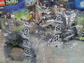 Lego 9466 Monster Fighters : The Crazy Scientists Incomplete No Figures