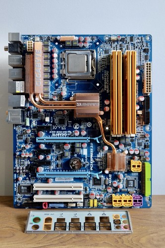 Retro Gigabyte GA-X48-DS5 LGA775 Motherboard + Intel Quad Q9550 + 4GB DDR2 800