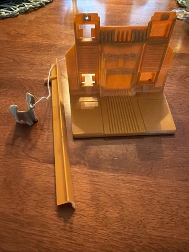 Motu Vintage Castle Greyskull Elevator Parts