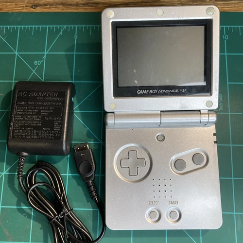 Nintendo Game Boy Advance SP AGS-001 Console Silver w/ Charger - Tested! No Game