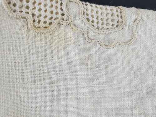 10 tovaglioli vintage ricamati all'uncinetto cotone 15"x16" anni 40 beige avorio AS/IS - Foto 6 di 8