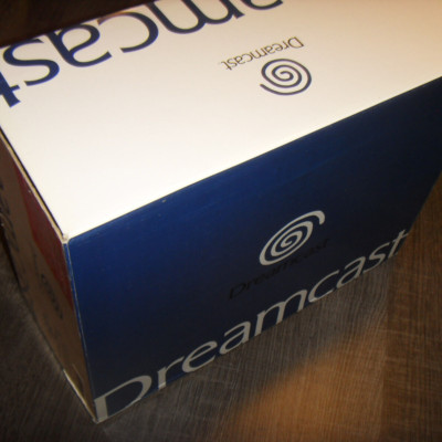 Console Sega Dreamcast (boite PAL, câbles, documents PAL, ét 230