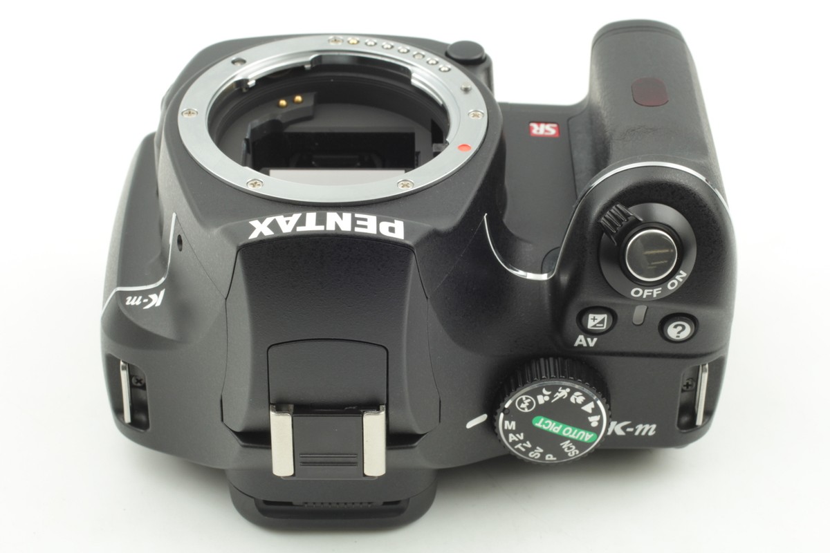 MINT] PENTAX K-m DIGITAL Double Zoom Kit 18-55mm 3.5-5.6 50-200mm