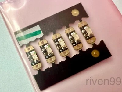 Pack of 5 Adafruit Emerald Green LED Sewable Sequins, 3-6V (3.3V, 5V compatible)