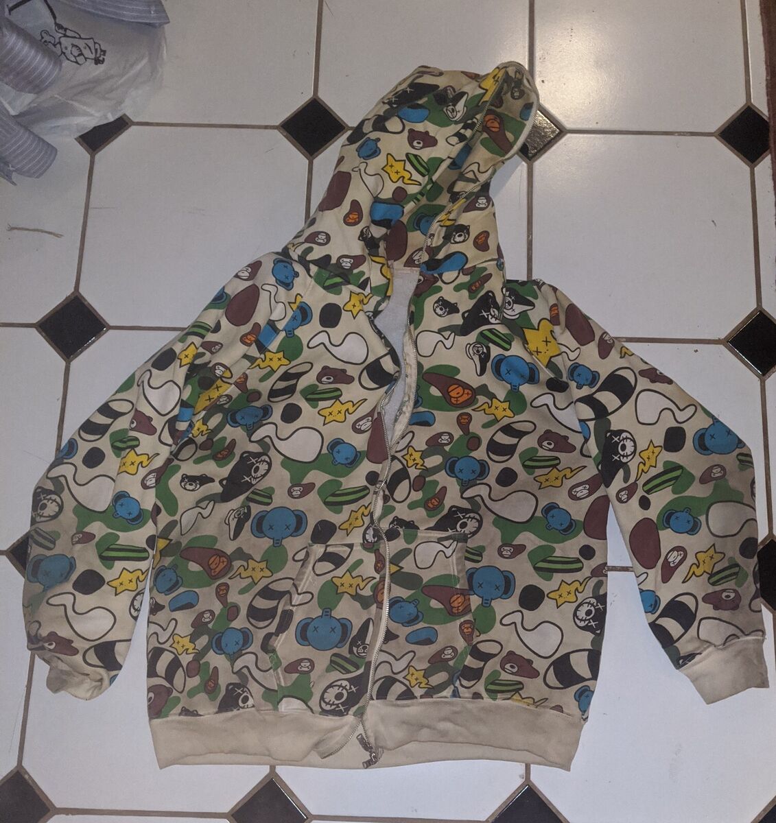 Original Bape Kaws Baby Milo Vintage Hoodie Aka Full Zip Original Bape Kaws Baby Milo Vintage Hoodie Aka Full Zip