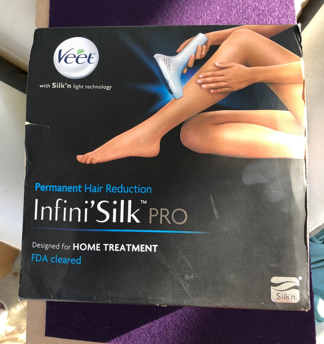 Veet Infini\'Silk Pro Light-Based IPL Hair Removal System Watch Veet Infini main image 2