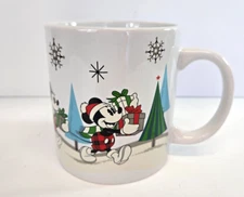 Disney Mickey & Friends Christmas Large Mug Zrike Brands 24 ounces Ceramic