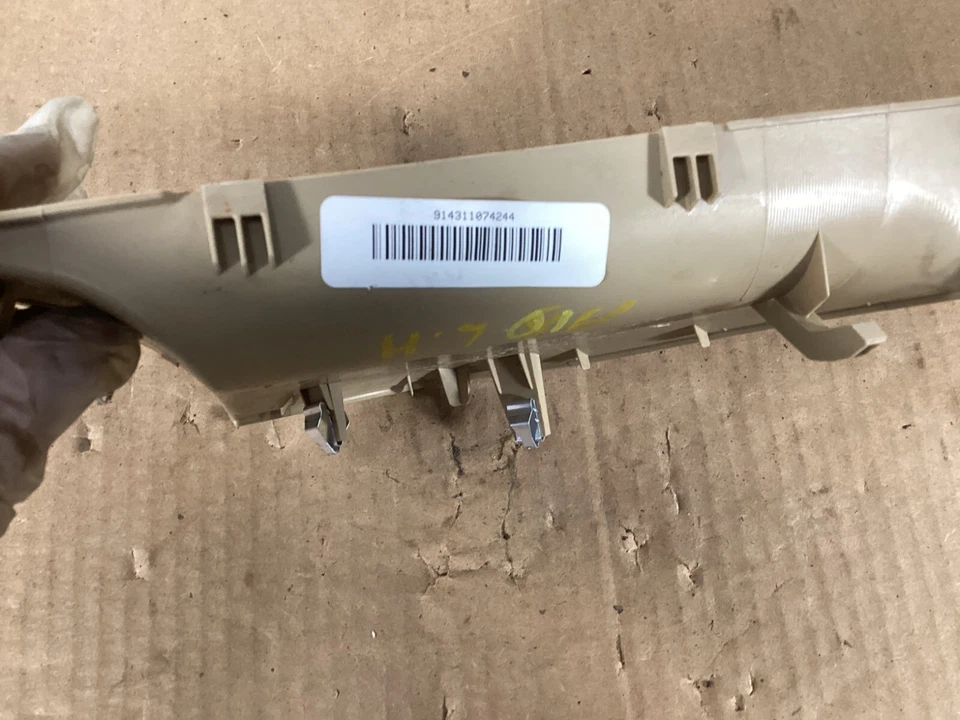 Cubierta de tablero izquierdo Mercedes-Benz GL450 2006-2012 A1646800339 OEM. Foto 2 de 4