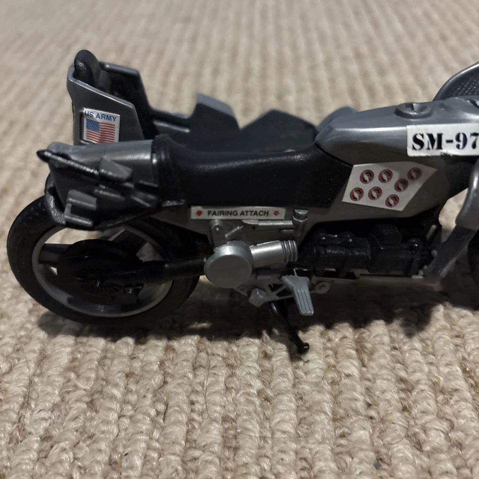 Motocicleta Joe Silver Mirage de colección con soporte y coche lateral no completa Foto 3 de 4