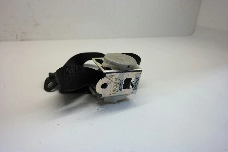 2006-2010 DODGE CHARGER REAR CENTER SEAT BELT RETRACTOR  Foto 2 de 4