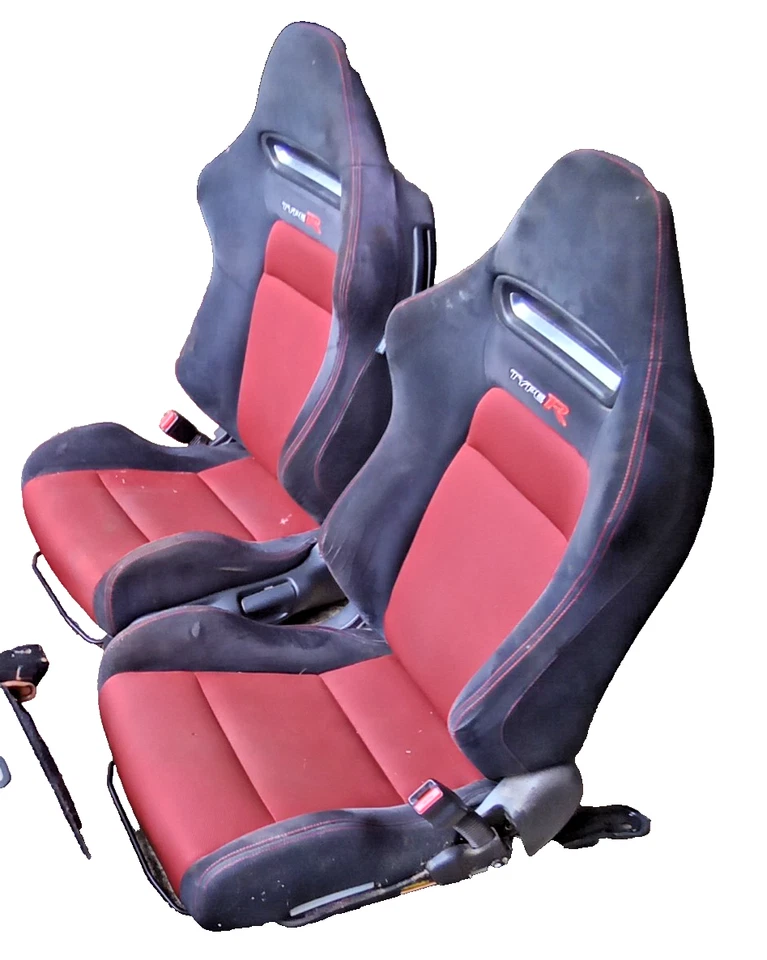 Honda Civic MK8 FN2 2006-2011 Type-R PAIR of Interior Front Seats - Image 2 of 4