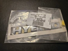 New 2011-2018 VW JETTA - HOOD / Fender Emblem / Badge (Hybrid) 5C6853675P E55