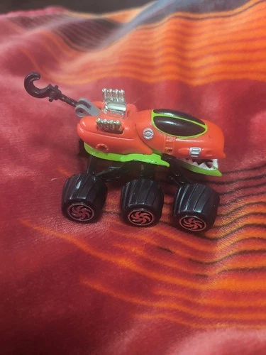 Vintage Hot Wheels Attack Pack Taran-Chewa Monster Truck Mattel 1992