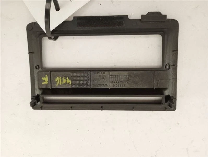 VOLVO V50 S40 Console Panel Bezel Surround 04 05 06 07 08 09 10 11 - Image 3 of 4