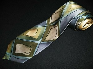 J-Garcia-Tie-A-Cidade-das-Esmeraldas-Coll-32-Xadrez-Detalhe-Dourado-Gravata-Seda-Longo-Verde