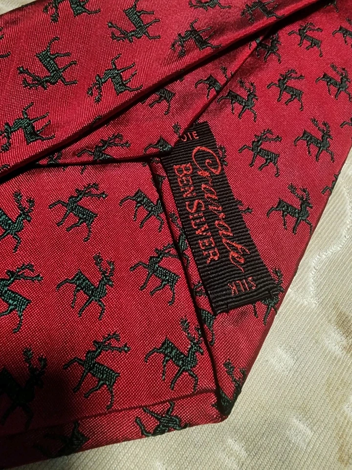 Corbata de seda Charvet hecha para Ben plateada roja y verde reno nueva sin etiquetas Foto 3 de 3