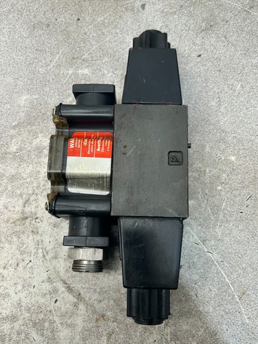 USED PARKER Hydraulic Solenoid Valve 120/60-110/50 1500PSI D1VW1CNYCF5673XB042 - Picture 3 of 7
