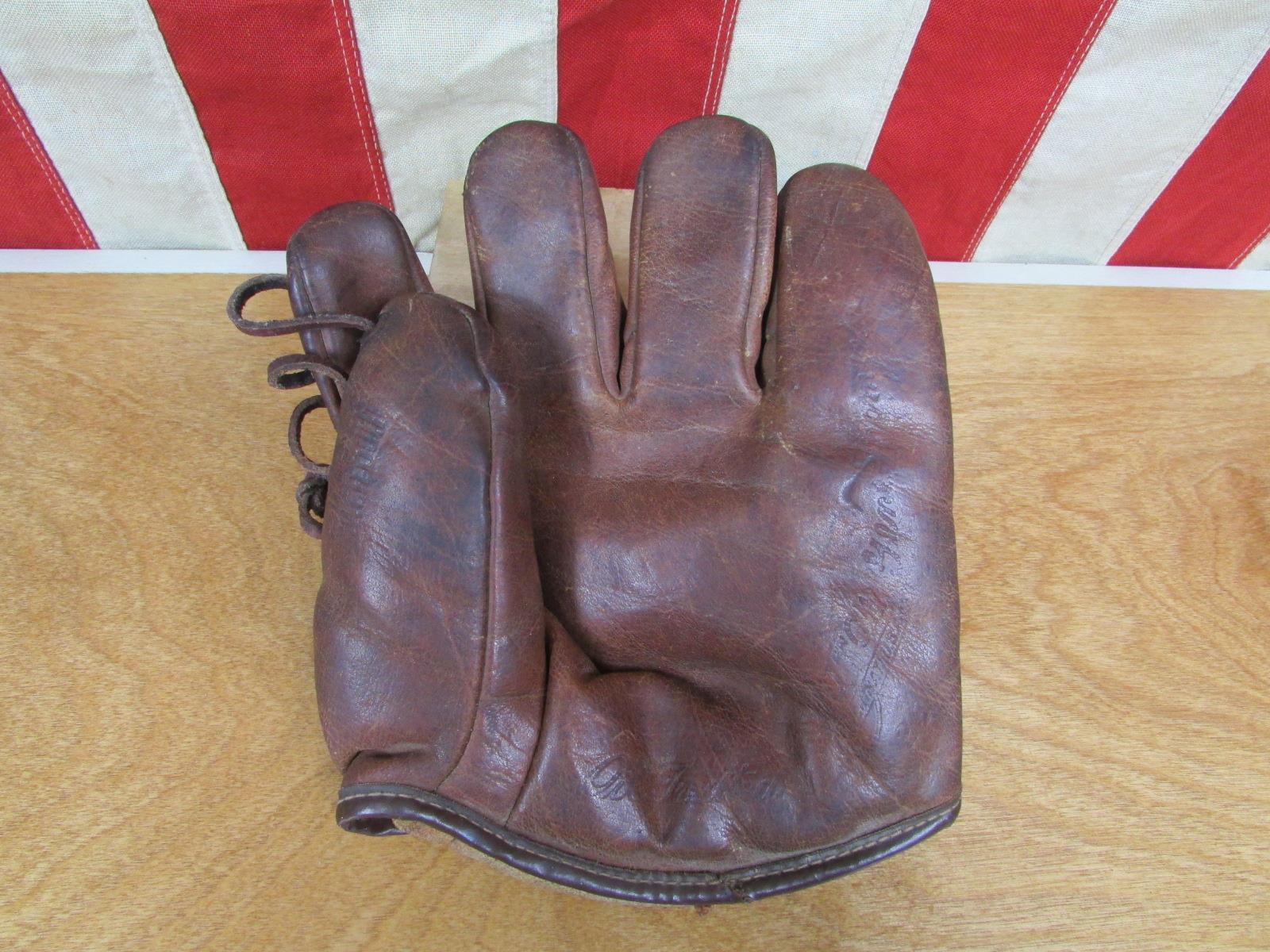 Vintage 1940s Hutch Leather Split Finger Baseball Glove Youth Mitt Gene