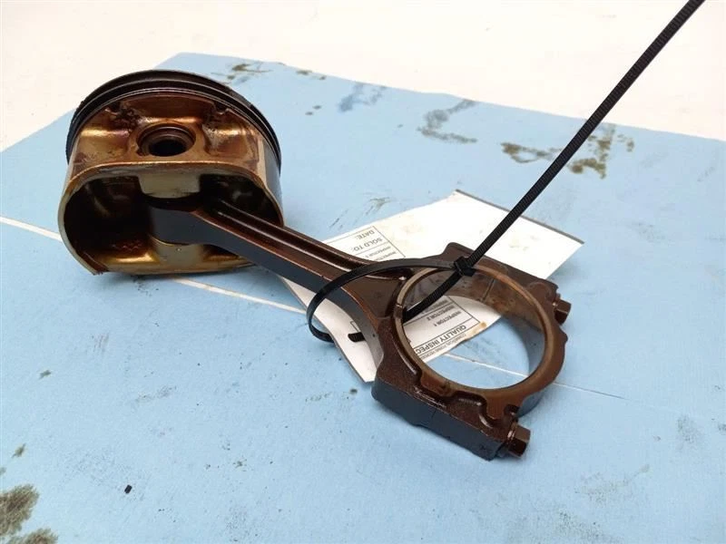 2011 CHEVROLET IMPALA ПОРШЕНЬ - Изображение 4 из 4