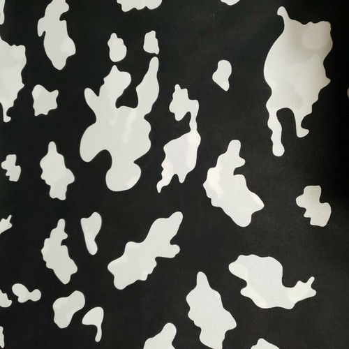 COUNTRY COW BLACK WHITE SPOTS PRINT POLY COTTON FABRIC 58" BY THE YARD - Picture 5 of 8