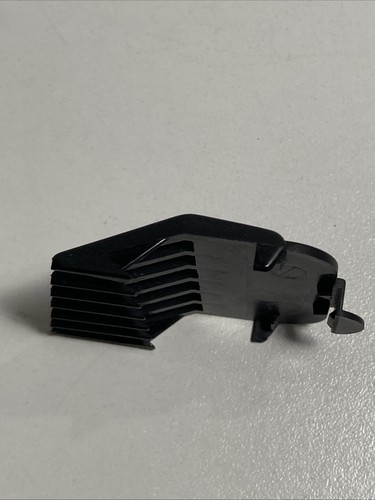 Wahl HomePro Ajustable Modelo MC Repuestos Oreja Derecha Cónico Peine Protector - Imagen 3 de 3